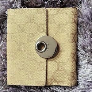 Gucci monogram wallet